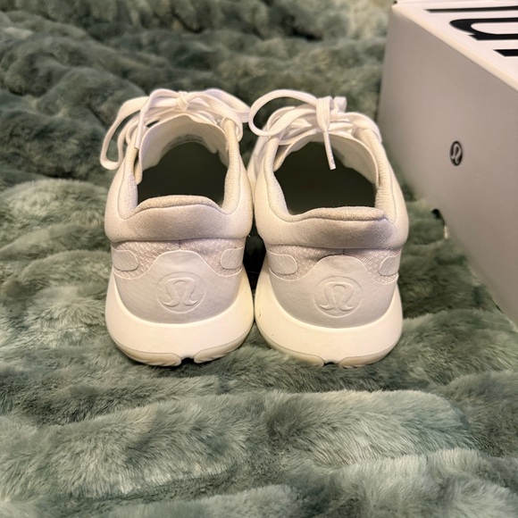 LULULEMON | Women’s Strongfeel Training Shoe White Sneaker - Picture 8 of 11